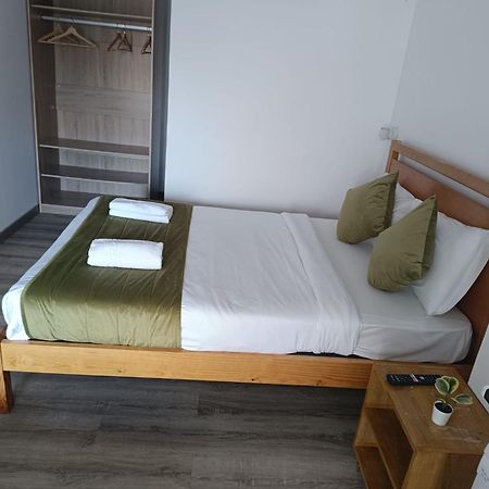 Lisabonna Guest House Amadora Exteriör bild