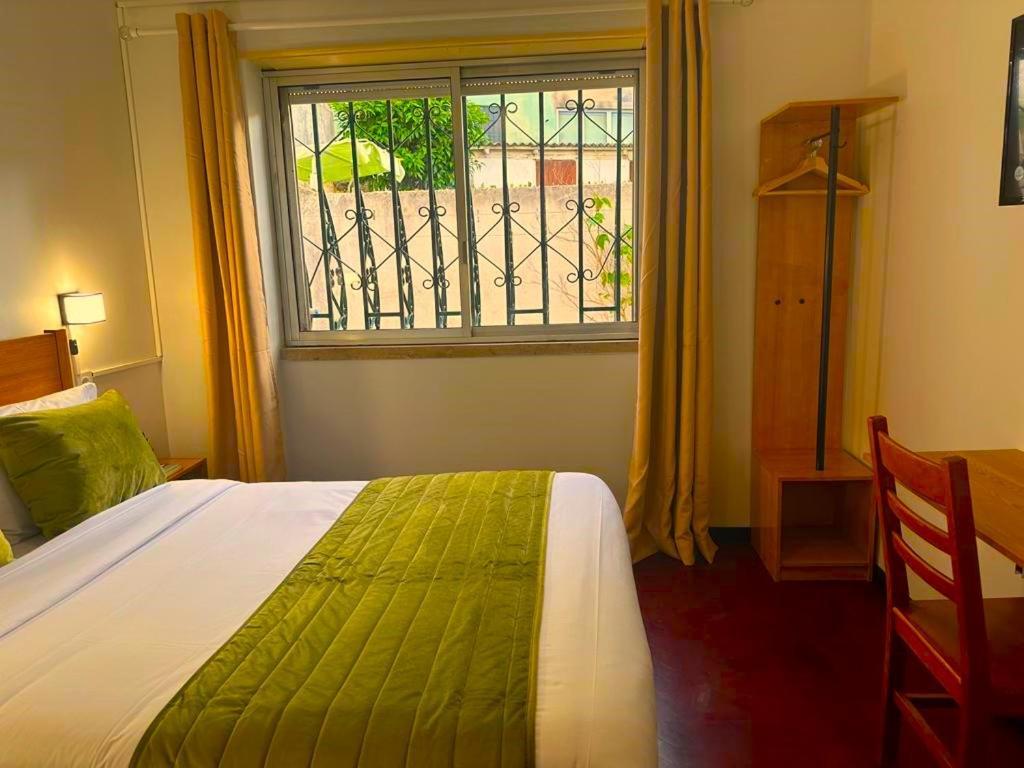 Lisabonna Guest House Amadora Exteriör bild